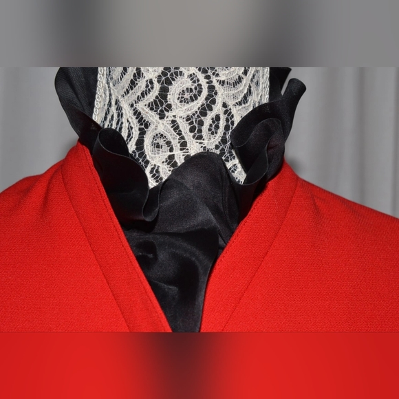 Vintage Red & Black Wool Dress by Genny ( Italy 1990s - Picture 4 of 9